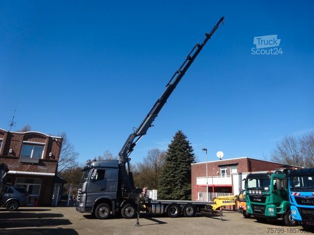 Gru montata su autocarro MERCEDES-BENZ 3453 FASSI F820 Kran 8x Hydr. Ausschub
