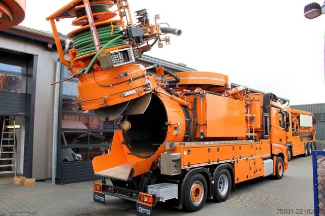 Vakuová cisterna MERCEDES-BENZ Actros 2848 6x2 Kroll 14,5m³ WRG Saug-Druck-HD