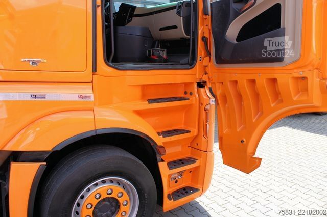 Vakuová cisterna MERCEDES-BENZ Actros 2848 6x2 Kroll 14,5m³ WRG Saug-Druck-HD