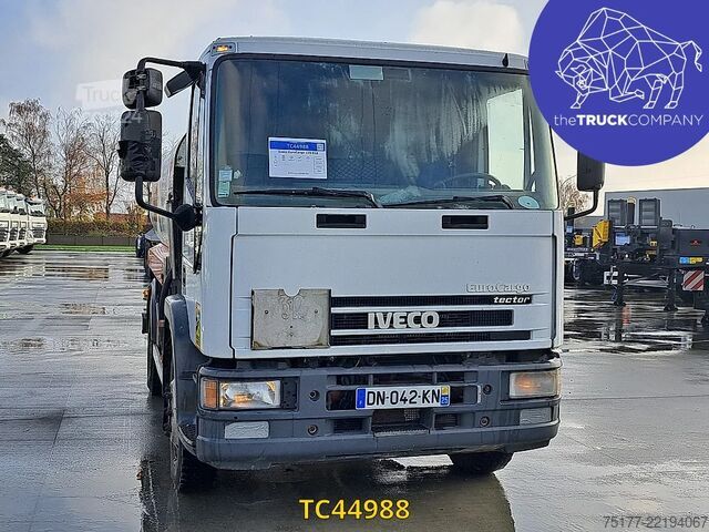 Autocisterna Iveco EuroCargo 120 E18