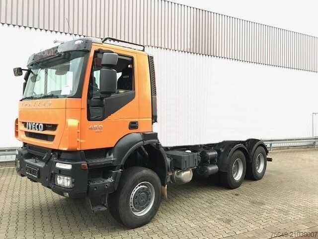 Châssis de camion Iveco-Magirus Trakker AD260T45W 6x6 Trakker AD260T45W 6x6