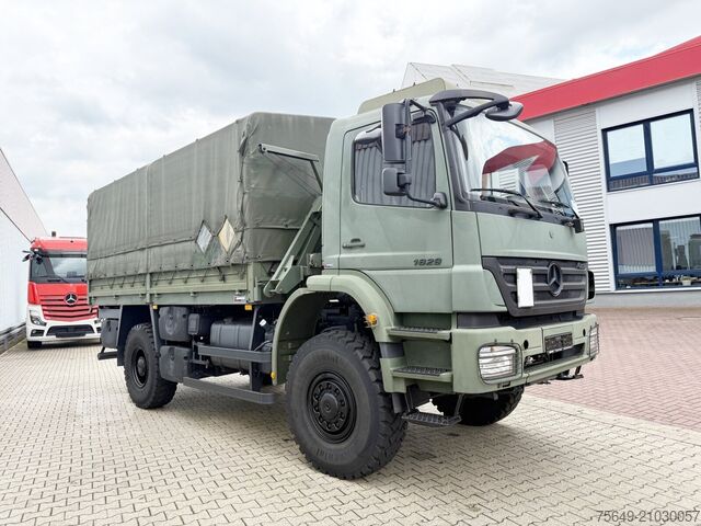 Бортовой грузовик Mercedes-Benz Axor 1829 A 4x4 Axor 1829 A 4x4, Ex-Bundeswehr