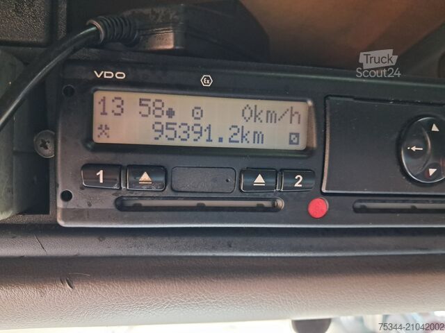 Trattore stradale standard DAF XF 105