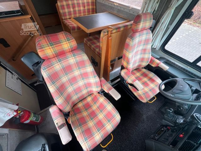 Kamper zintegrowany NIESMANN+BISCHOFF FLAIR 2.5 JTD 3ACHS FEST/HUBBBETT DACHKLIMA 4,5t