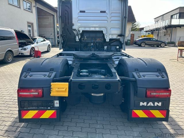 Standardni vlačilec MAN TGX 18.580 XXL
