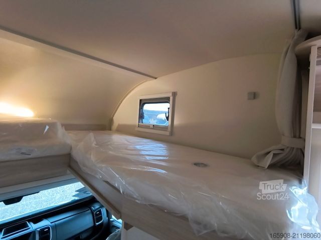 Alkovas kemperis EURAMOBIL Activa One AO 650 HS Solar Autark