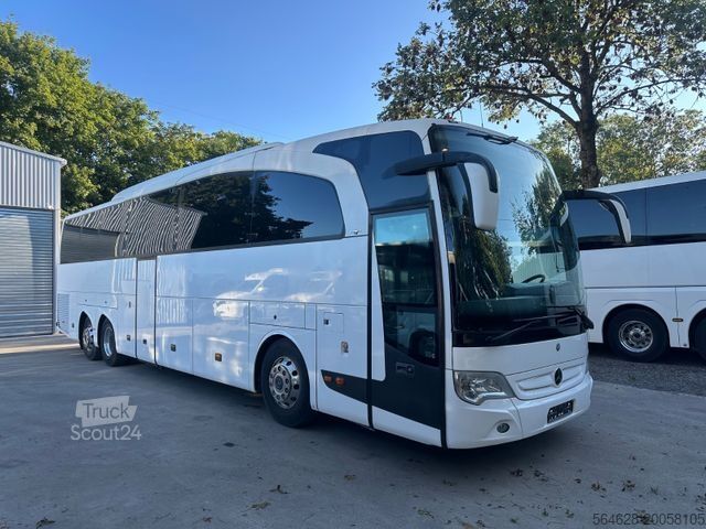 Távolsági autóbusz MERCEDES-BENZ Travego 16 RHD-M