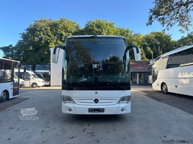 Távolsági autóbusz MERCEDES-BENZ Travego 16 RHD-M