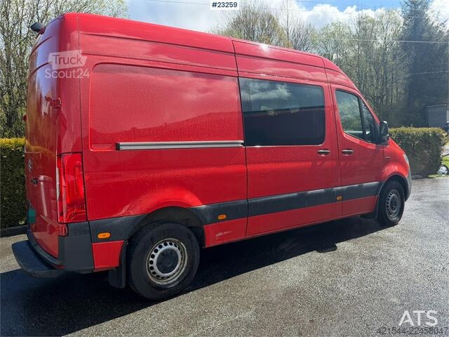 Stationwagen met hoog dak Mercedes-Benz Sprinter 4x2 electric van