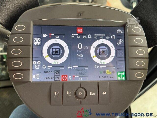 Barredora de calzadas Kärcher Kärcher MC250 3Besen 60Km/h Wasserrecycling Sys.