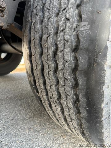 Hűtő félpótkocsi SCHMITZ CARGOBULL SKO 24/L 13.4 FP60 COOL*2012*1HAND*TÜV*LIFTACHSE