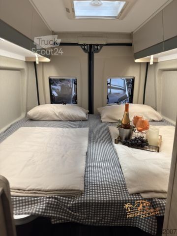 Camping-car FORSTER Livin Up Pro 636 EBL VIBE Edition Markise RFK