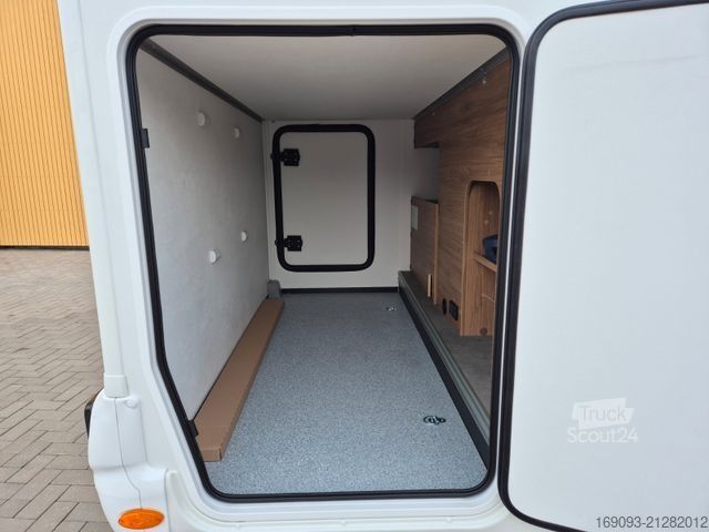 Polintegriran avtodom CHAUSSON 797 Sweet Line*MJ26*Xenon*Lithium*Arctic*Hubbett