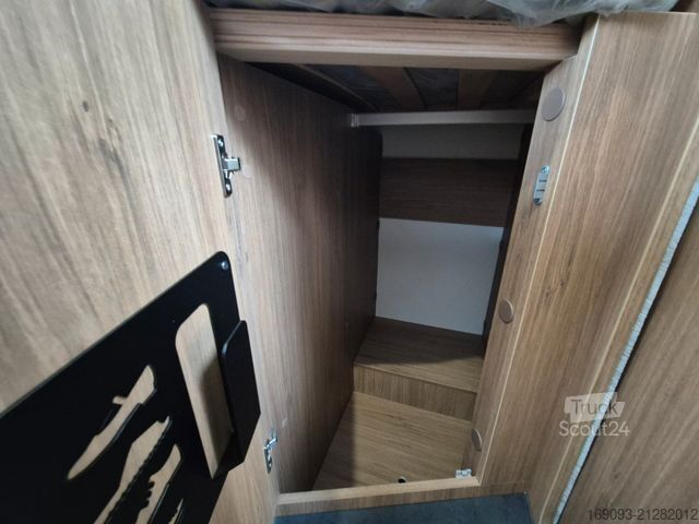 Polintegriran avtodom CHAUSSON 797 Sweet Line*MJ26*Xenon*Lithium*Arctic*Hubbett