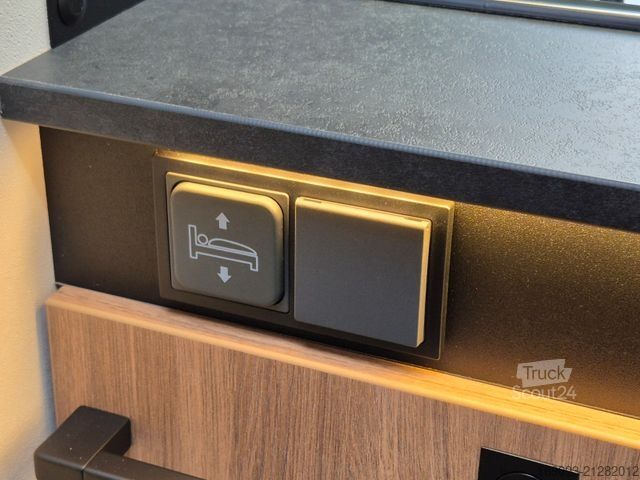 Polintegriran avtodom CHAUSSON 797 Sweet Line*MJ26*Xenon*Lithium*Arctic*Hubbett