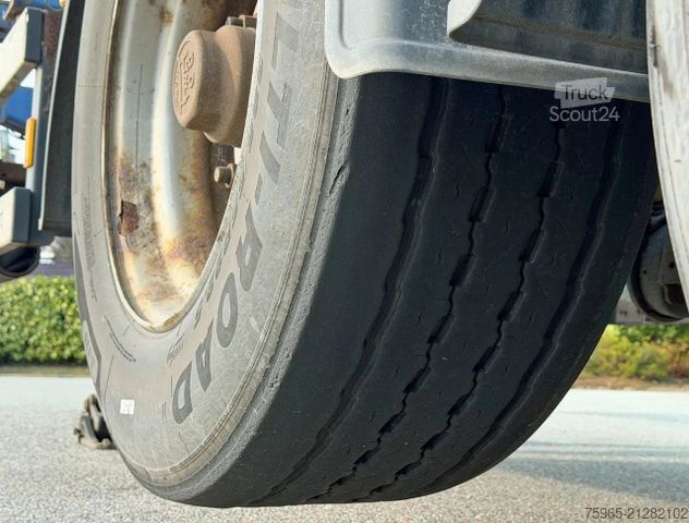 Auflieger-Wechselfahrgestell D-TEC FT-43-03V FRONT + MIDDLE + BACK SLIDER DRUM BRAK