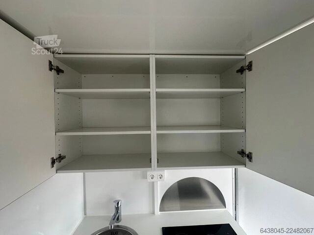  Easywagon Woonunit EW570 1K2P Jong Gebruikt model. Ziet e...
