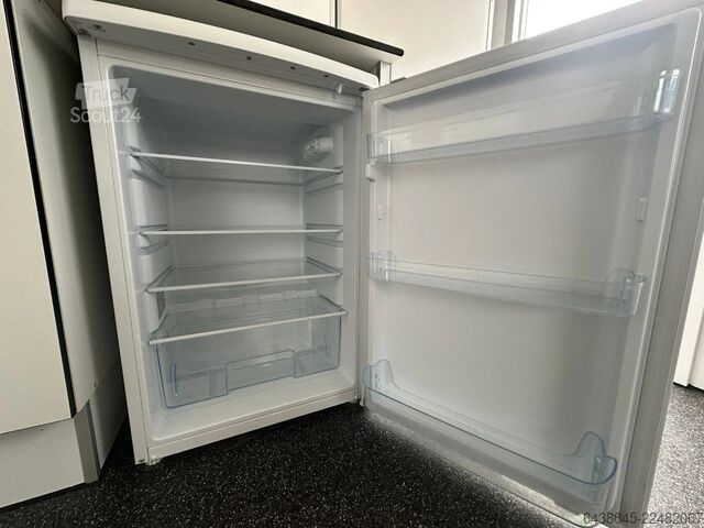  Easywagon Woonunit EW570 1K2P Jong Gebruikt model. Ziet e...