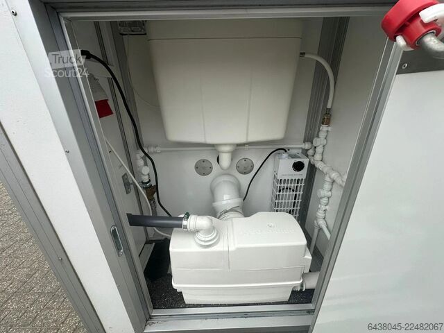 Kantoor/wooncontainer Easywagon Woonunit EW570 1K2P Jong Gebruikt model. Ziet e...