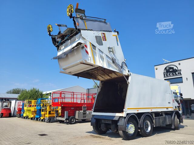  Renault D26 Wide