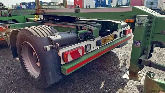 Transport von Containern JTF trailers LZV combination | Galvanised