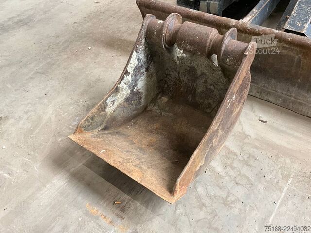 Midi ekskavatorius Kubota KX 080-4