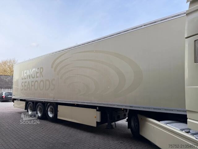 Pārvadājumi saldētavā/saldētavā Krone Carrier Vector 1850MT Multi temp Alcoa Liftas