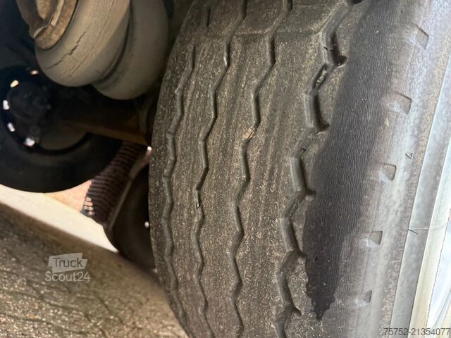 Pārvadājumi saldētavā/saldētavā Krone Carrier Vector 1850MT Multi temp Alcoa Liftas