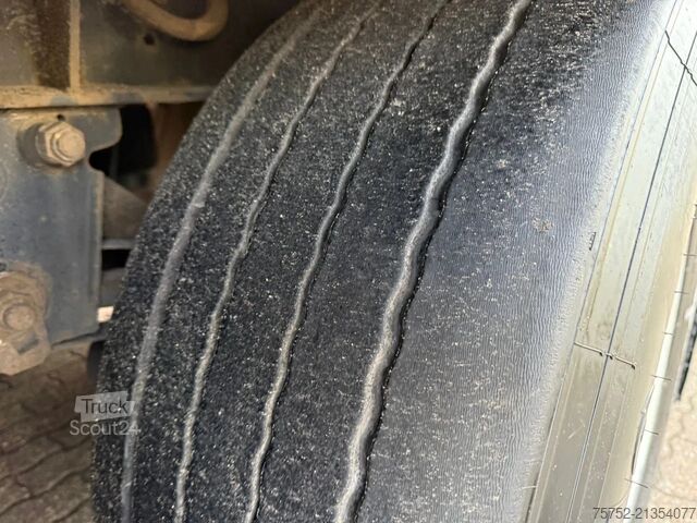 Pārvadājumi saldētavā/saldētavā Krone Carrier Vector 1850MT Multi temp Alcoa Liftas