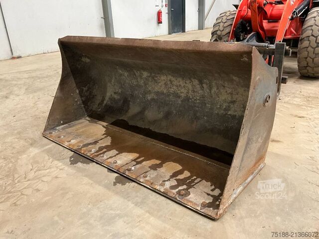 Chargeuse Kubota R 065