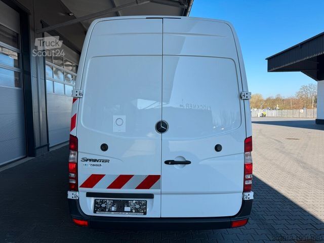 Vacuum tank truck MERCEDES-BENZ Sprinter MB TV-Fzg mit Rausch Inspektion Einheit