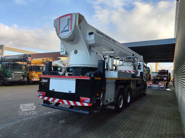 Platforma podnosząca Bronto Skylift S56XR MAN TGS 26.400 6x2