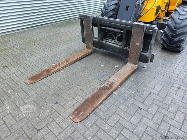 Teleskoplastare Manitou MHT 860 L