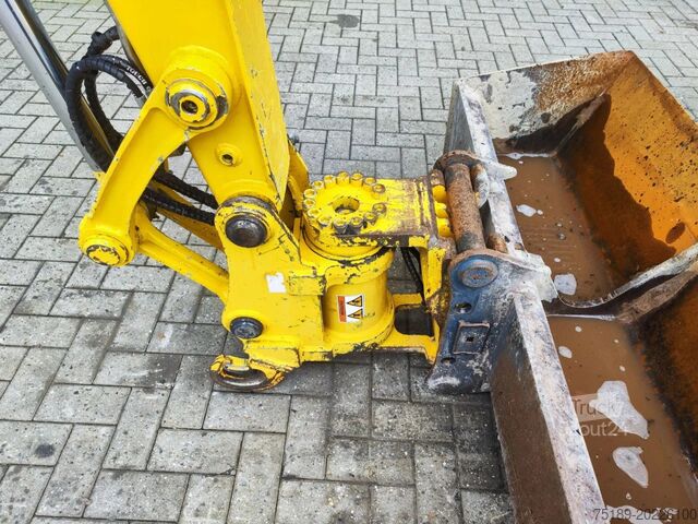 Mobiele graafmachine Komatsu PW 98 MR-10