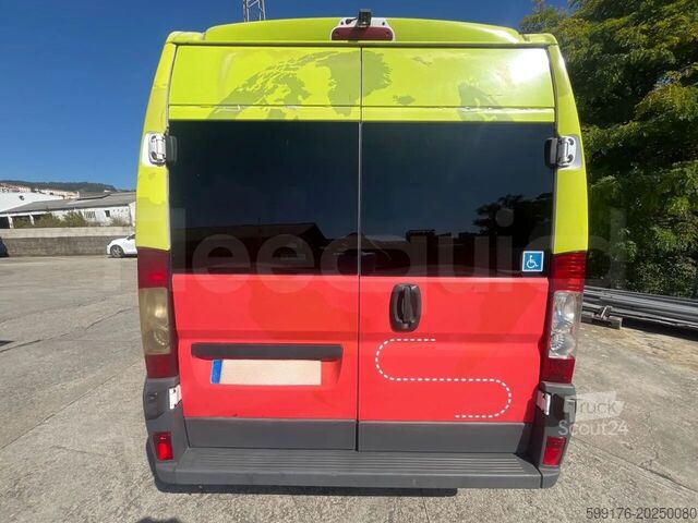 Transport de personnes Peugeot 17P 440 BOXER