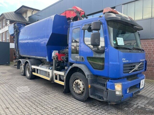 Skraldevogn Volvo FE 340 6x2 mit Palfinger Kran