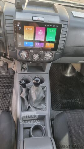 Pick-up van Ford Ranger Doka