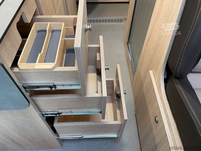 Kastenwagen Wohnmobil / Campervan CLEVER Runner | Autom. | Luftfederung | Lithium