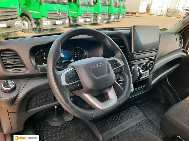 Furgão fechado IVECO DAILY 35 S 16 LBW Klima Automatik ACC 3 Sitzer