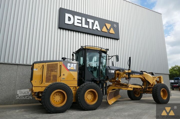 Grader Caterpillar 120M