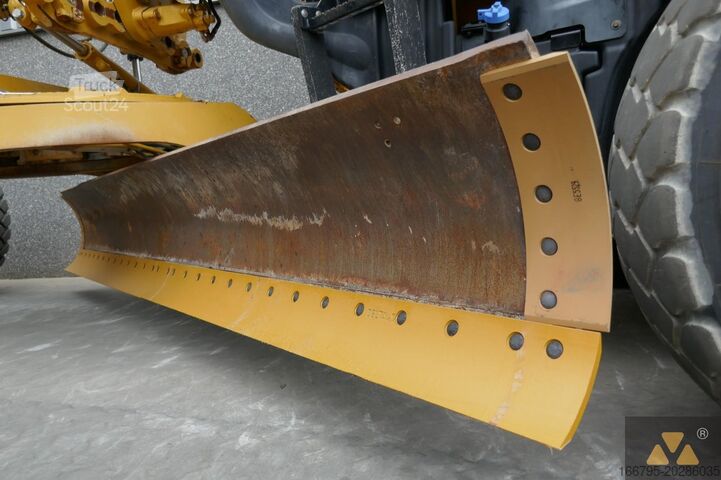 Grader Caterpillar 160M3