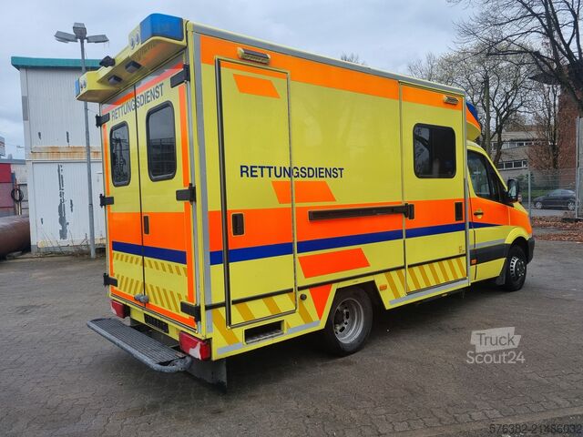 Reddingswagen Mercedes-Benz Sprinter Rettungswagen Fahrtec