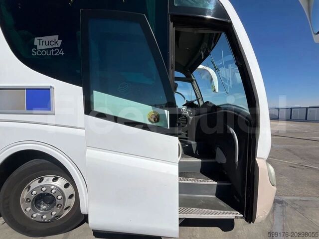 Reisebus Volvo B12BER