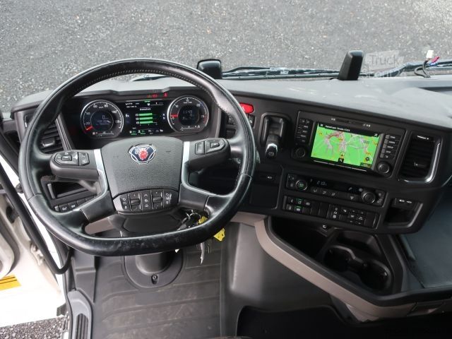 Standarta vilcējs Scania S 450 Standklima Retrader