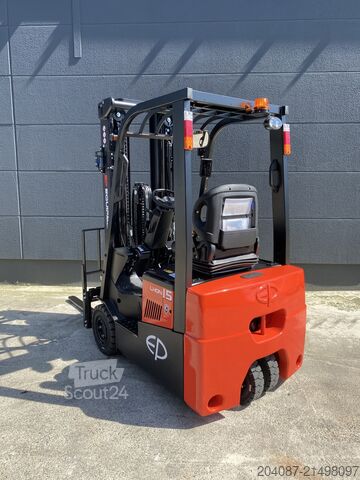 Lithium-ion heftruck Triplex 4800 mm EP Equipment CPD15TVL