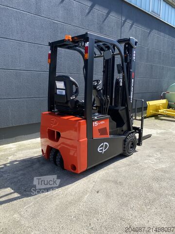 Lithium-ion heftruck Triplex 4800 mm EP Equipment CPD15TVL