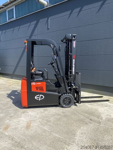 Lithium-ion heftruck Triplex 4800 mm EP Equipment CPD15TVL