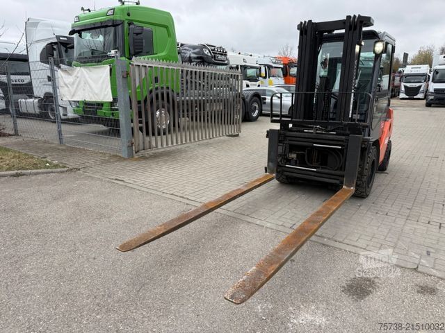 Front loader forklift TOYOTA Stapler 02-8FGF30/Kabine/GAS