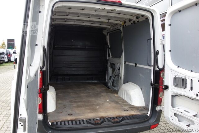 Fourgon tôlé Volkswagen Crafter 35 2,0 TDI L1H1 PDC/LKW