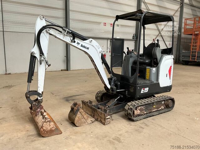 Mini bager Bobcat E 19